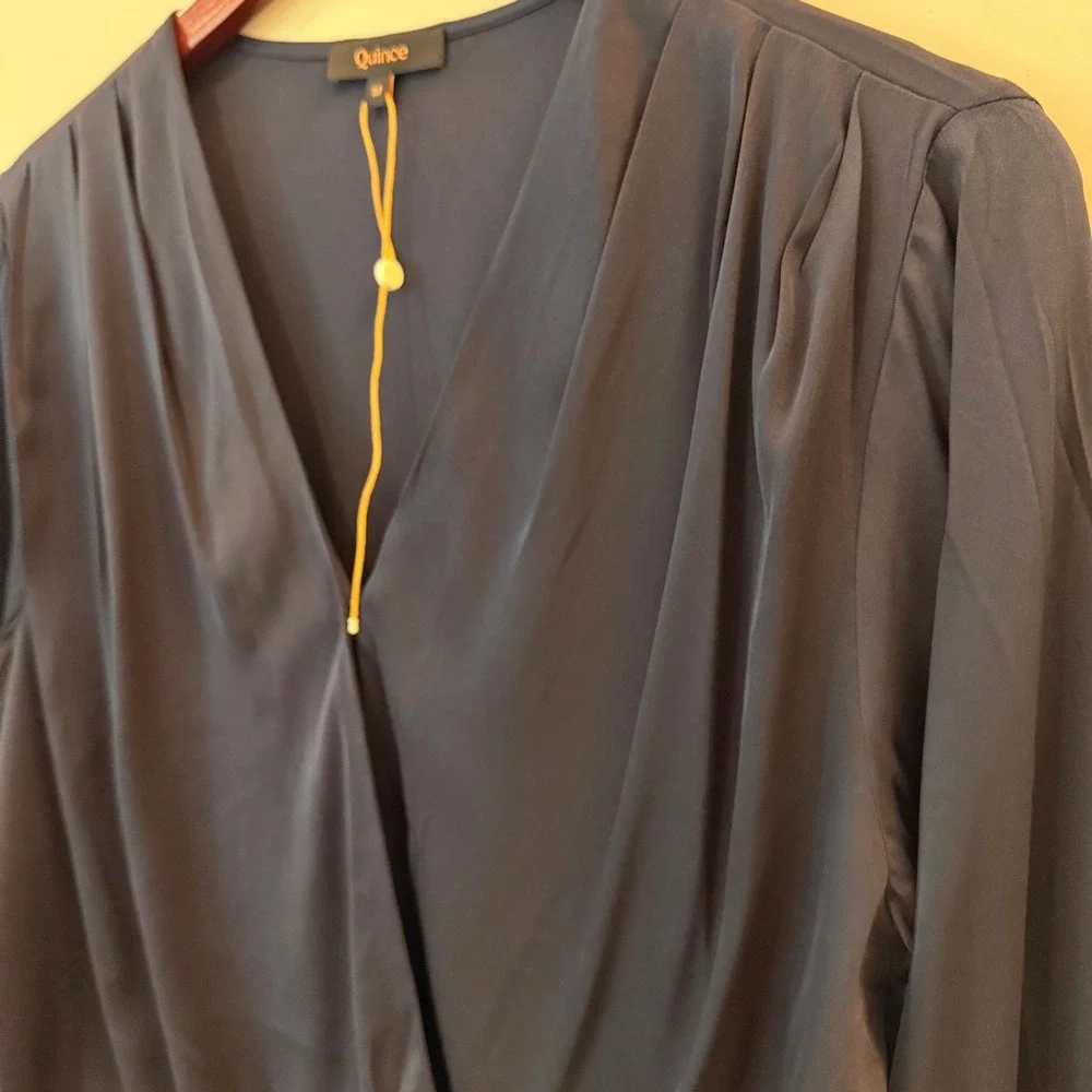 Quince Washable Stretch Silk Surplice Bodysuit Wrap Front Long Sleeve Date Navy